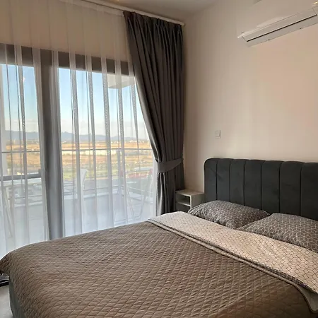 Studio Caesar Apartment